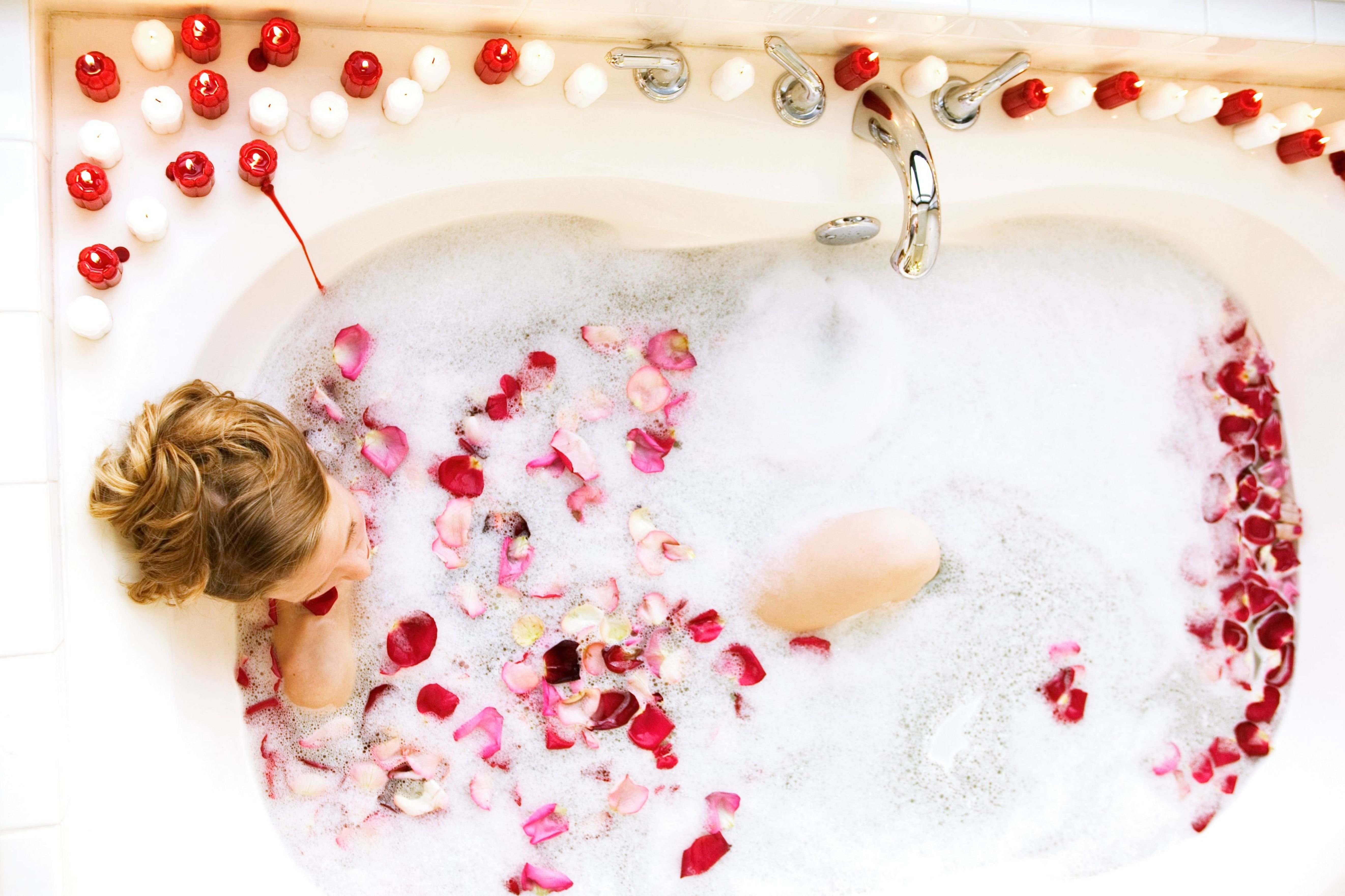 10 Reasons Why Baths Are Great For Your Health 8486